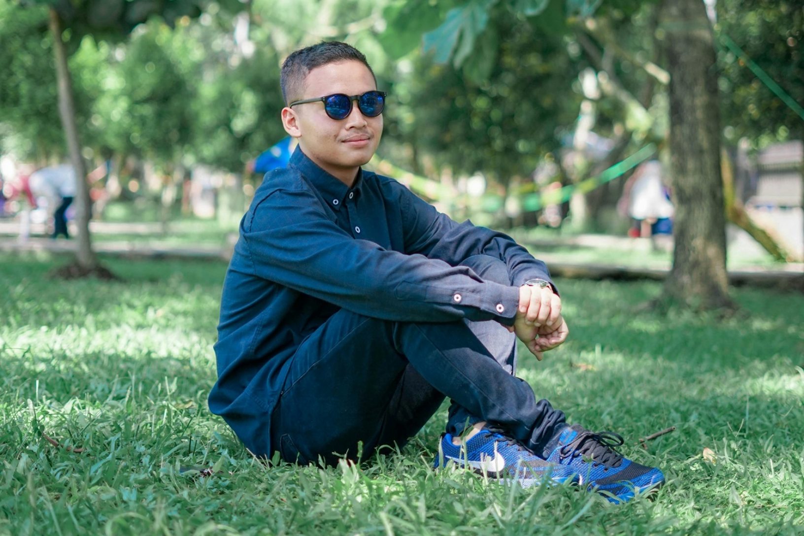 Man in park cropped pexels sarip rahmat