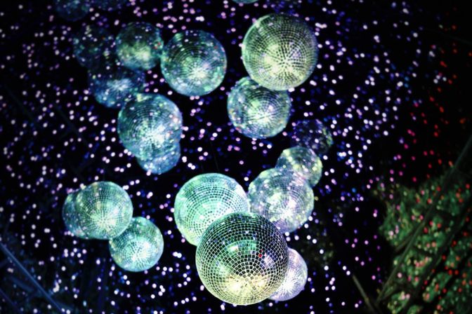 Glitter balls unsplash