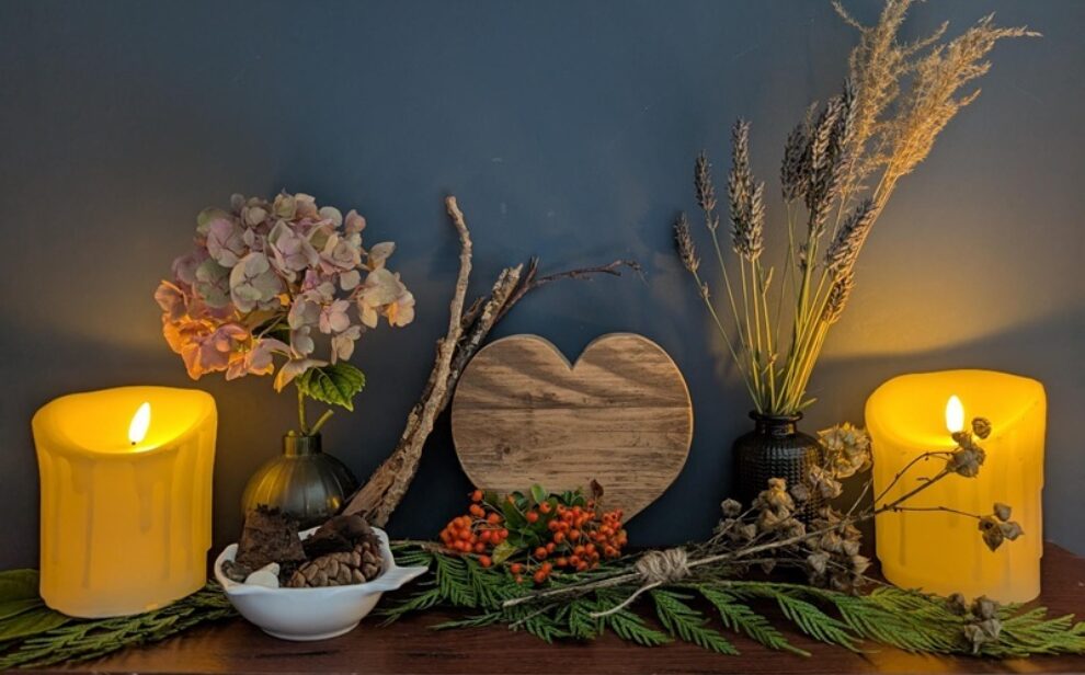 Autumn nature display shelf